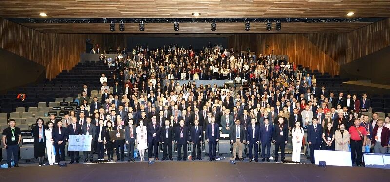 演讲局成员新西兰前总理珍妮希普利出席“第二十二届世界中医药大会”